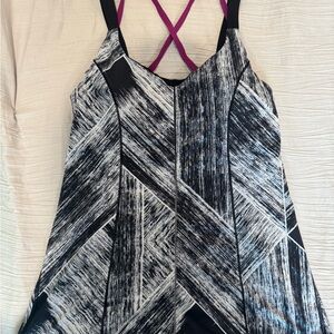 Lululemon workout strappy workout tank
